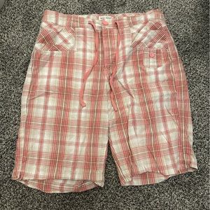 Lee Shorts. Women’s 6 M.